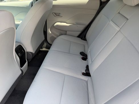 Used 2025 Hyundai Kona SEL AWD/4WD image 13