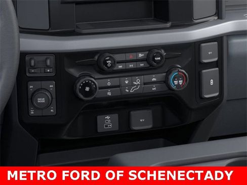 New 2026 Ford F350 XL w/ XL Chrome Package image 15