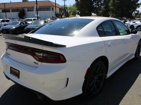 Used 2021 Dodge Charger R/T w/ Plus Group RWD image 31