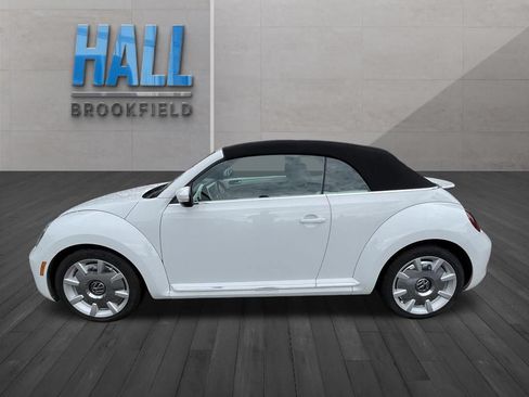 Used 2019 Volkswagen Beetle 2.0T SE FWD image 10