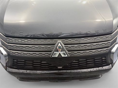 Used 2022 Mitsubishi Eclipse Cross LE image 35