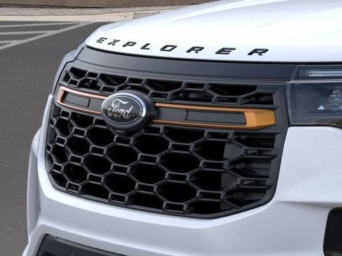 New 2026 Ford Explorer Tremor w/ Tremor Convenience Package AWD/4WD image 17