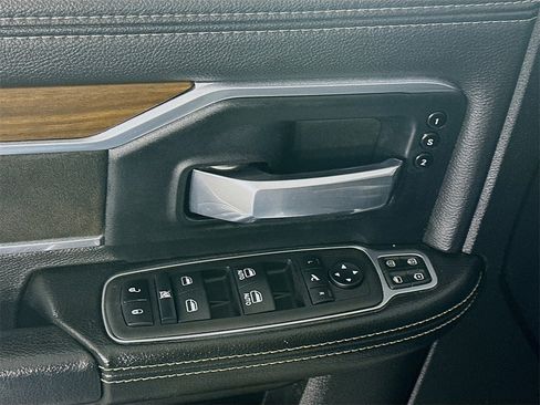 Used 2024 RAM 3500 Laramie image 24