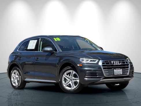 Used 2018 Audi Q5 2.0T Premium Plus w/ Premium Plus Package AWD/4WD image 2