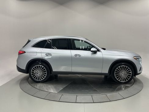 Certified 2025 Mercedes-Benz GLC 300 4MATIC image 8