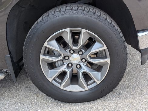 Used 2021 Chevrolet Silverado 1500 LT w/ All Star Edition Plus AWD/4WD image 11
