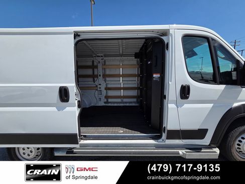 Used 2025 RAM ProMaster 2500 w/ U-Haul Equipment Group FWD image 24
