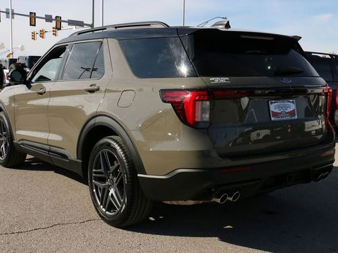 New 2026 Ford Explorer ST AWD/4WD image 7