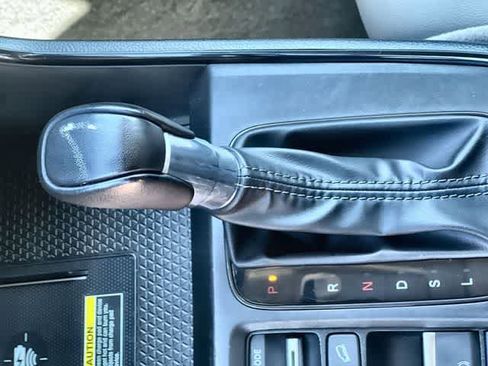 Used 2025 Honda CR-V EX-L image 16