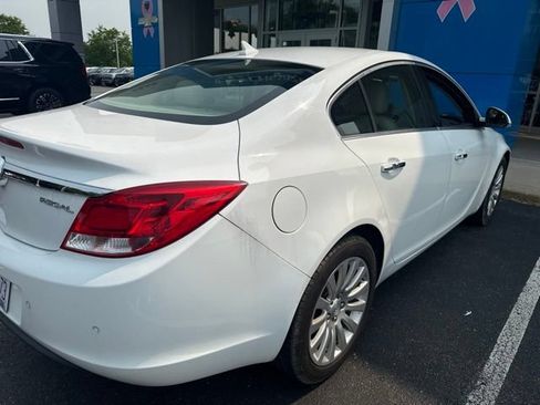 Used 2012 Buick Regal Premium FWD image 3