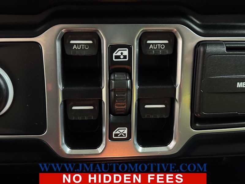 Used 2019 Jeep Wrangler Unlimited Sport S AWD/4WD image 39