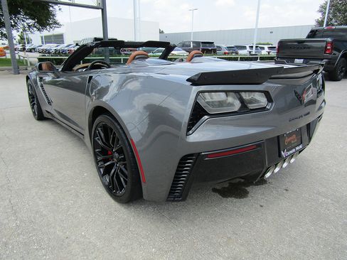 Used 2016 Chevrolet Corvette Z06 w/ 3LZ Preferred Equipment Group RWD image 7
