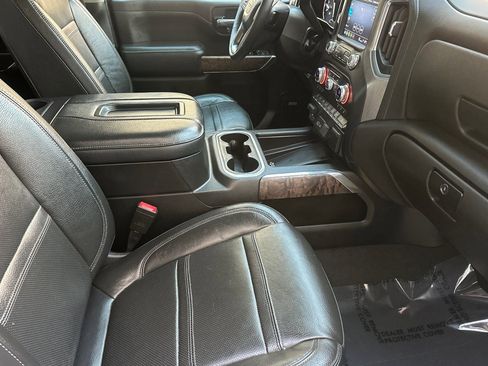 Used 2022 GMC Sierra 2500 Denali w/ Technology Package image 17
