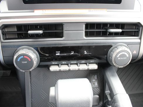 New 2026 Toyota 4Runner SR5 image 36