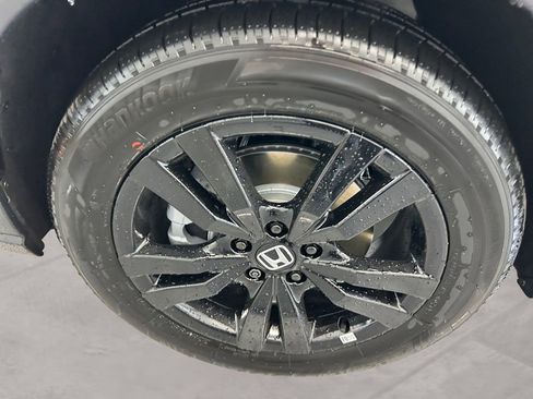 New 2026 Honda HR-V Sport image 14