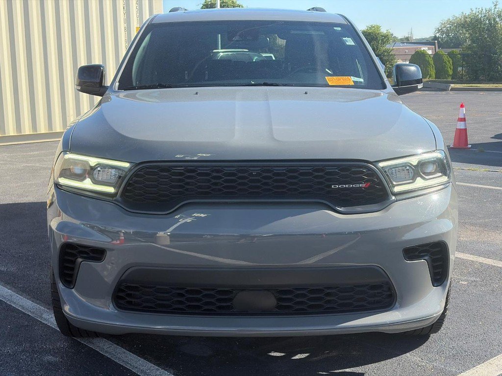 Used 2024 Dodge Durango GT AWD/4WD image 2