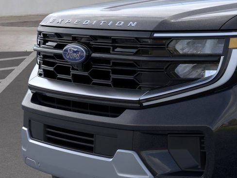 New 2026 Ford Expedition Max Platinum AWD/4WD image 17