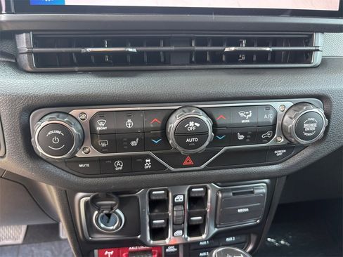 New 2025 Jeep Wrangler Willys image 29