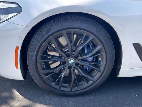 Used 2020 BMW M550i xDrive AWD/4WD image 11