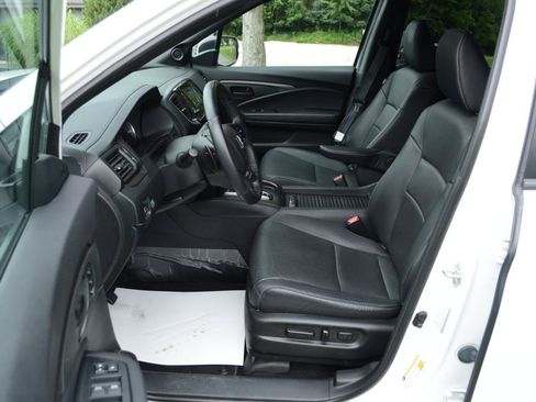 Used 2023 Honda Passport EX-L image 13