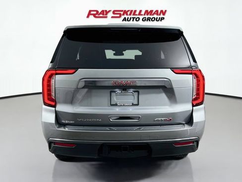 Used 2023 GMC Yukon AT4 w/ AT4 Premium Package AWD/4WD image 6