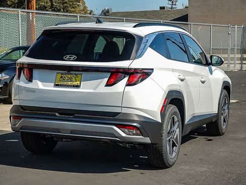 New 2026 Hyundai Tucson SEL image 4