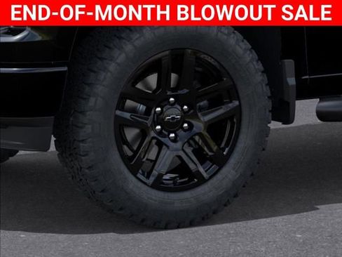 New 2026 Chevrolet Silverado 1500 Custom w/ Turbomax Blackout Package AWD/4WD image 9