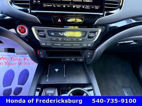 Certified 2025 Honda Ridgeline Black Edition image 43