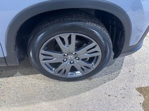 Used 2022 Honda Pilot Sport image 11