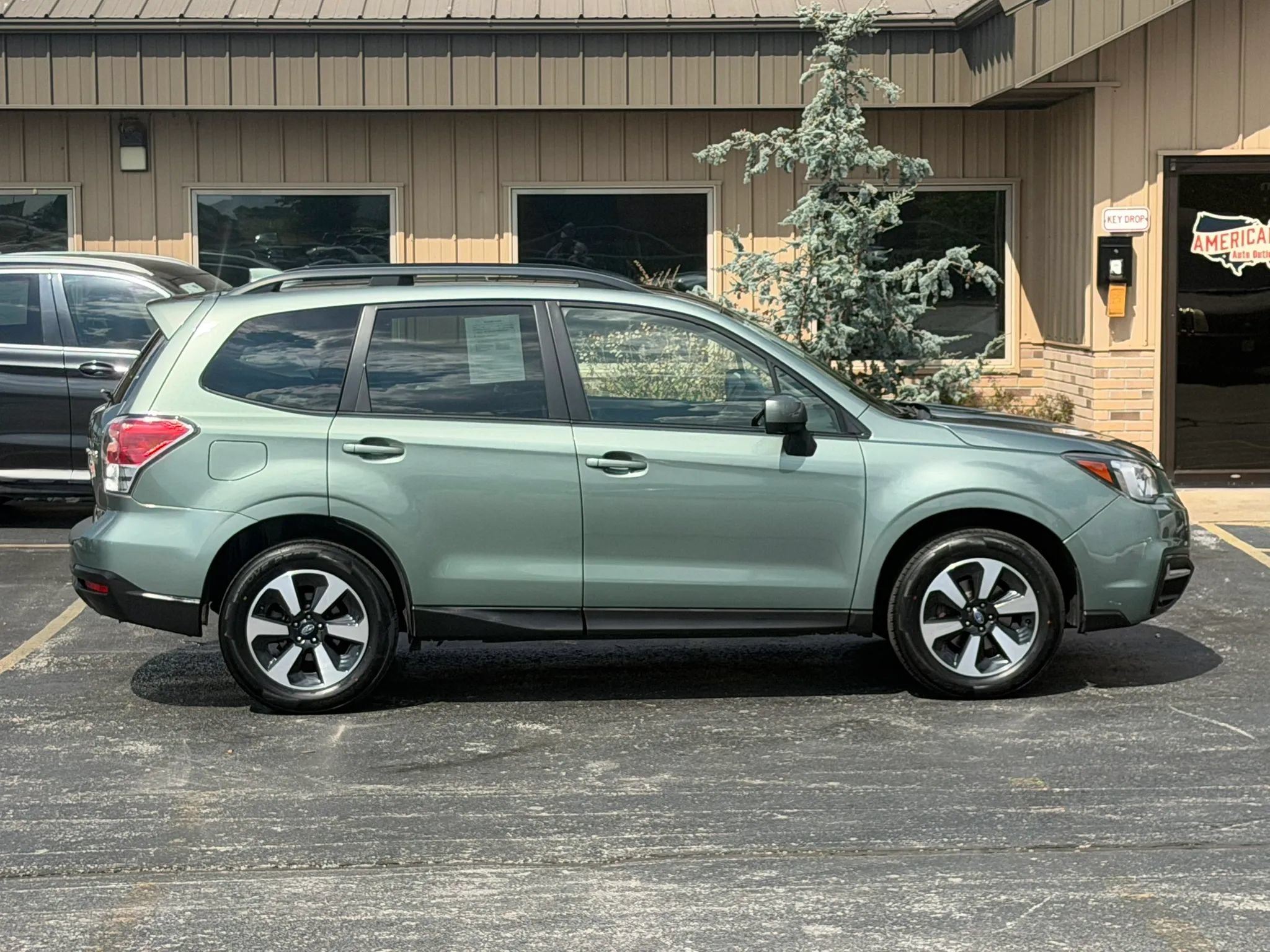 Used 2018 Subaru Forester 2.5i Premium w/ All-Weather Package AWD/4WD image 50