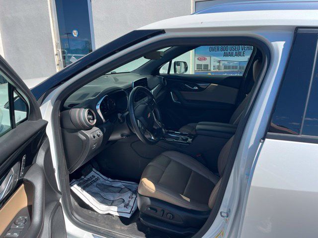 Used 2023 Chevrolet Blazer Premier w/ Driver Confidence II Package AWD/4WD image 9