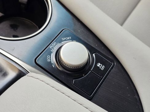 Used 2019 Lexus RX 350 FWD w/ Accessory Package image 19