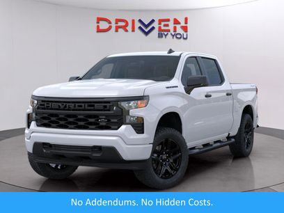 New 2026 Chevrolet Silverado 1500 Custom w/ Turbomax Blackout Package