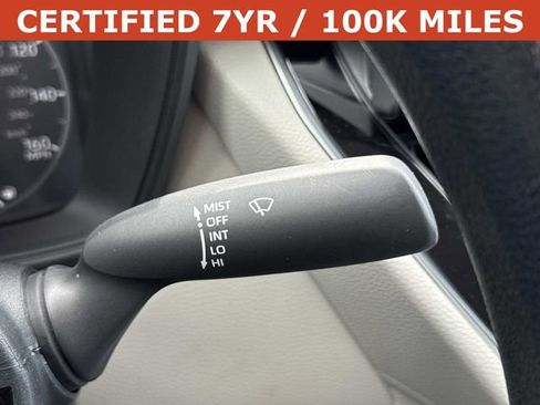 Used 2023 Toyota Corolla Cross L AWD/4WD image 25
