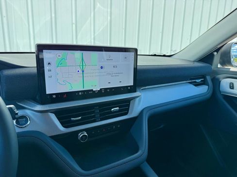 New 2026 Ford Explorer Active image 23