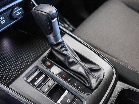 Used 2024 Honda CR-V EX image 19