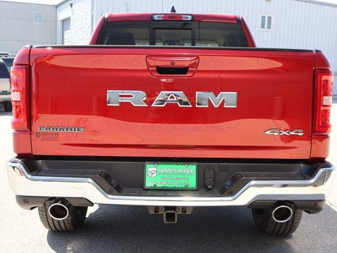 New 2026 RAM 1500 Laramie AWD/4WD image 4