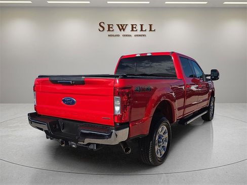 Used 2018 Ford F250 Lariat w/ Lariat Value Package image 4