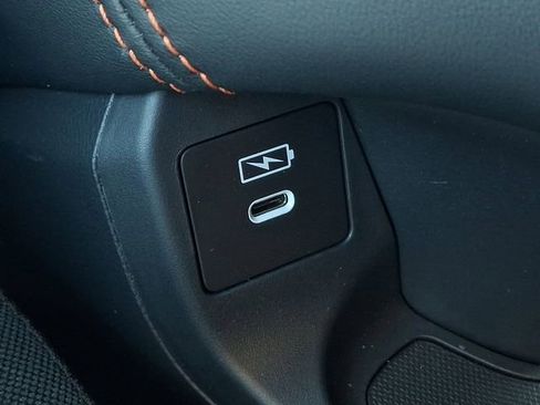 Certified 2025 Honda HR-V Sport image 25