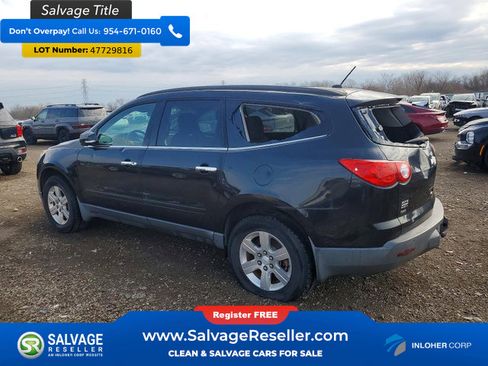 Used 2012 Chevrolet Traverse LT image 3