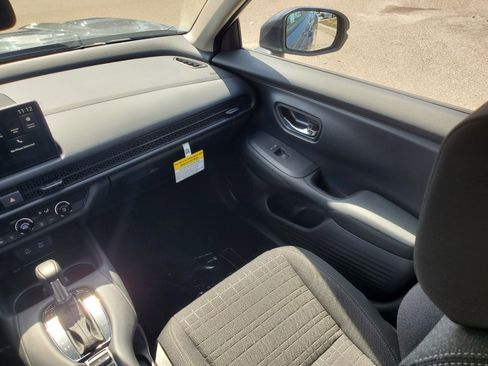 New 2026 Honda HR-V LX image 17