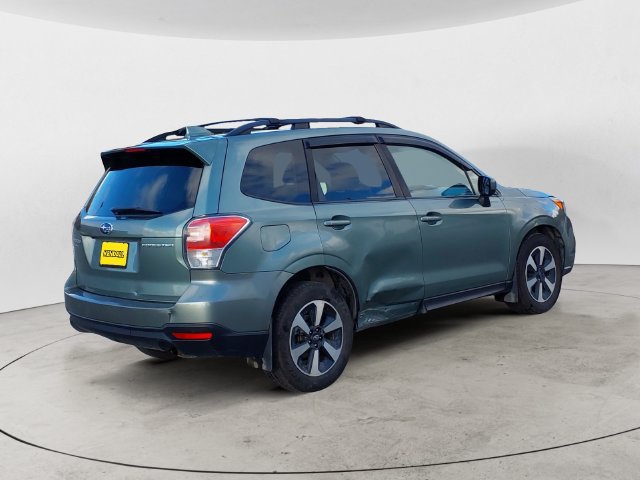 Used 2018 Subaru Forester 2.5i Premium AWD/4WD image 5