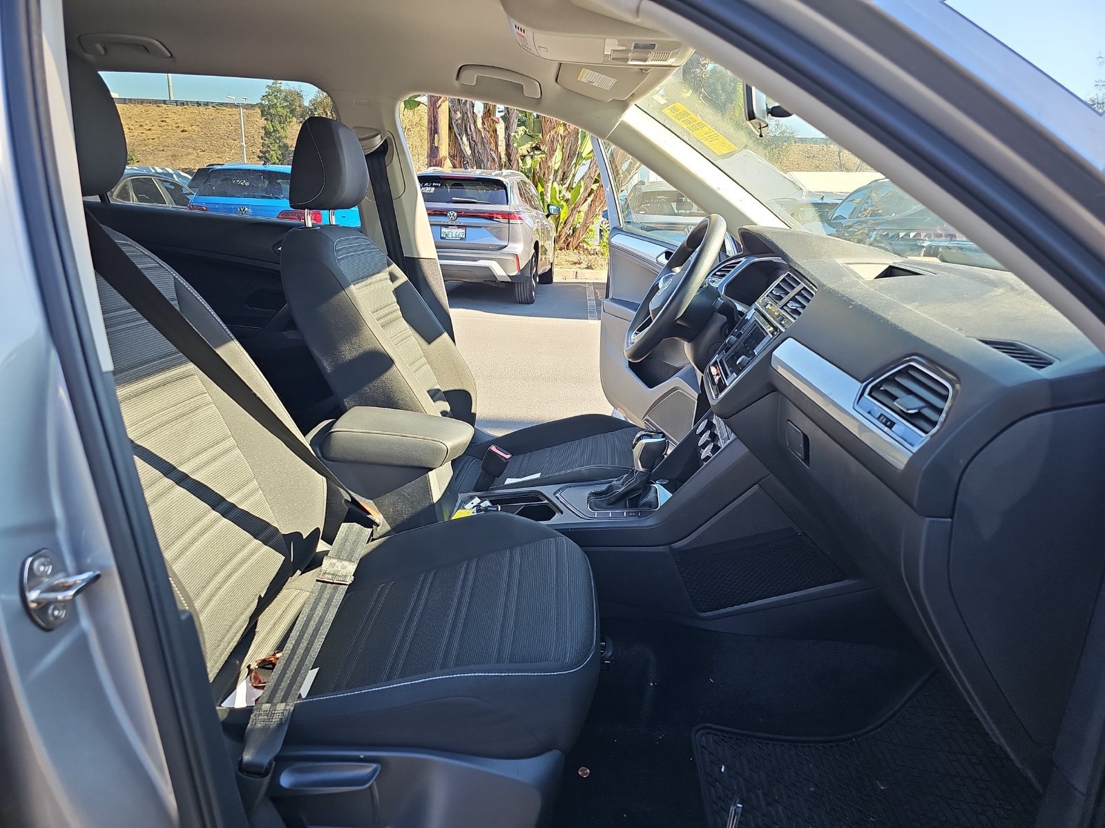 Used 2022 Volkswagen Tiguan S FWD image 13