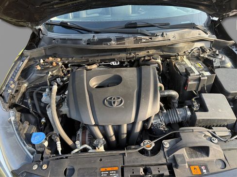 Used 2016 Scion iA FWD image 24