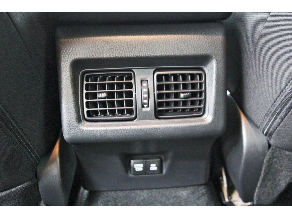Used 2025 Toyota Camry LE FWD image 14