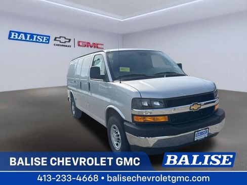New 2026 Chevrolet Express 2500 w/ Driver Convenience Package RWD image 1