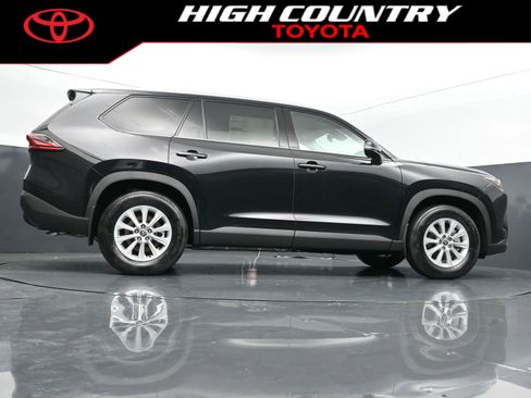 New 2026 Toyota Grand Highlander XLE image 40