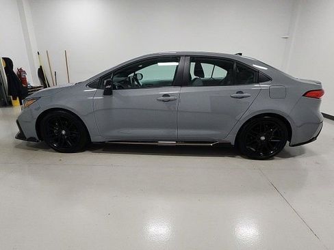 Used 2022 Toyota Corolla SE w/ Carpet Mat Package (TMS) FWD image 23