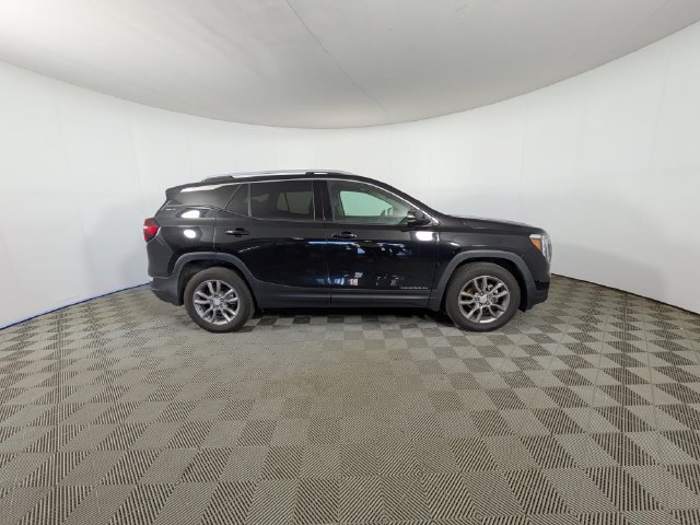 Used 2023 GMC Terrain SLT AWD/4WD image 8