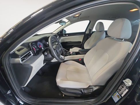 Used 2021 Kia K5 LXS FWD image 11
